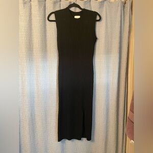 🖤 Pink Rose Black bodycon Sweater dress with small slit in front- size XL